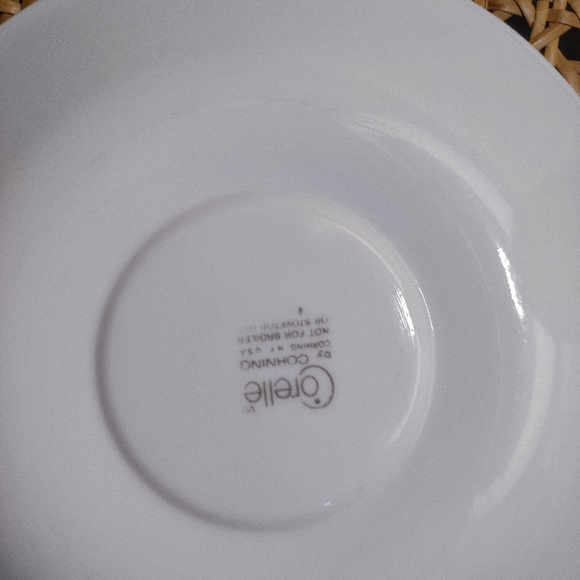 Vintage Corelle Butterfly Gold Saucers - Picture 7 of 9